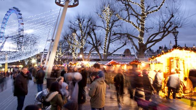winter-festival-at-southbank-centre_christmas-market-at-southbank-centre_b0fbb9d1760cc10f3b29027f52d0807e