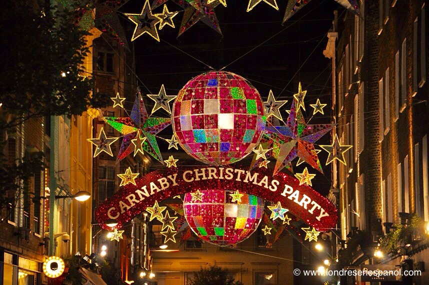juguete persuadir Chaise longue Luces de Navidad en Carnaby Street | Londres en Español Tours