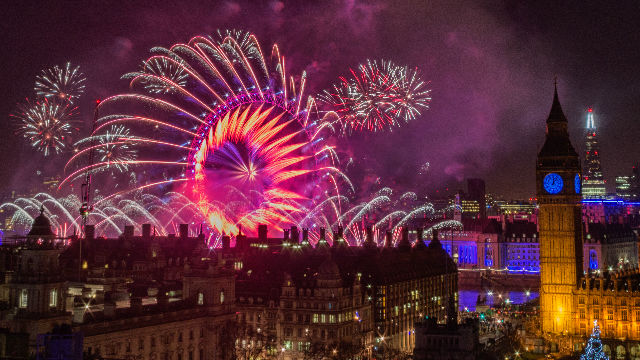 87956-640x360-newyearseve2015_fireworks640