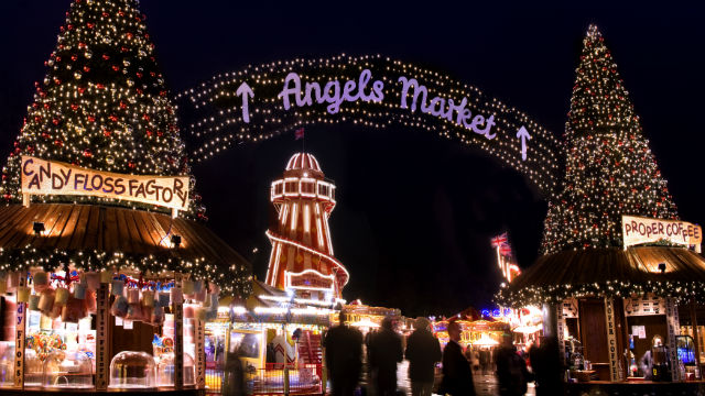 94324-640x360-winterwonderland-night-angel-640