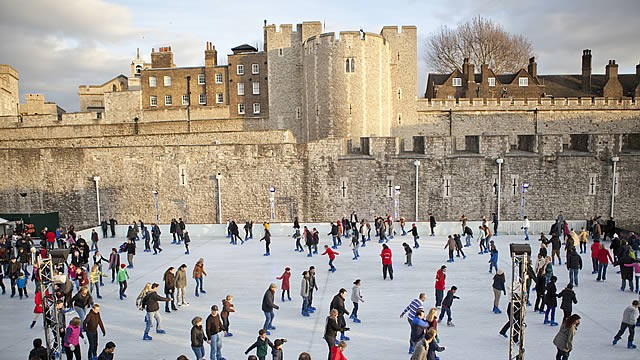 tower-of-london-ice-rink_tower-of-london-ice-rink_1eed6291531880273d3ea3979790c572